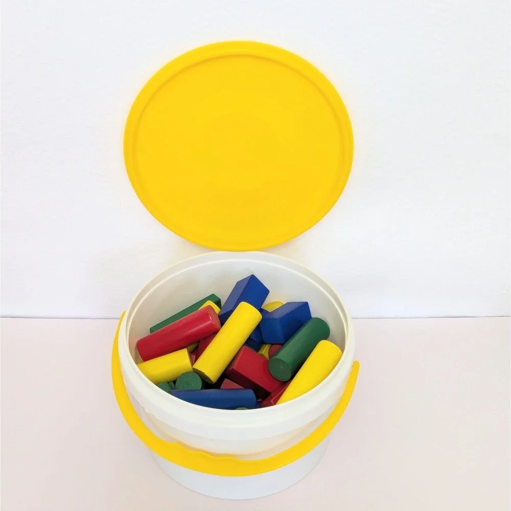 Vtg Discovery Toys Tub O' Blocks Multi-Color 67pc Build Stack Float w/Bucket